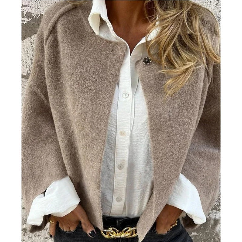 Solène™ | Veste Courte Douce et Élégante